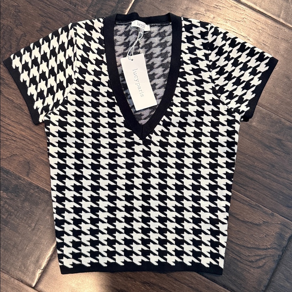 NWT LUCY PARIS SHORT SLEEVE V-NECK HOUNDSTOOTH SWEATER SIZE L